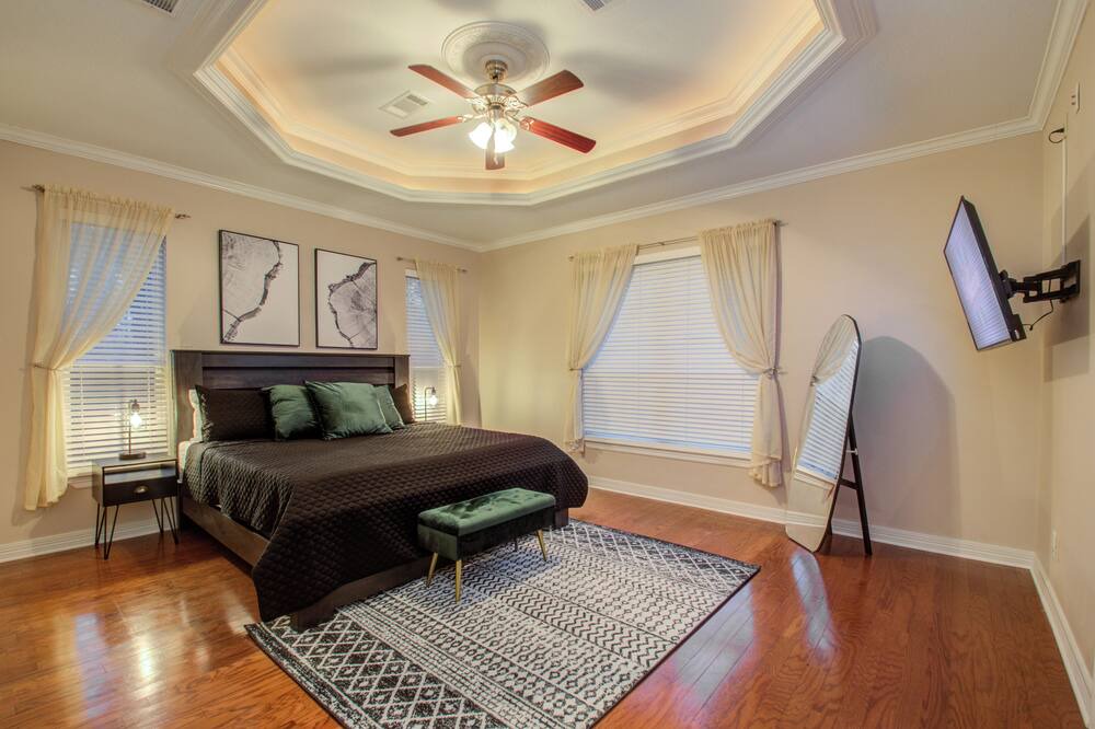 Photo of Bedroom in Pointblank