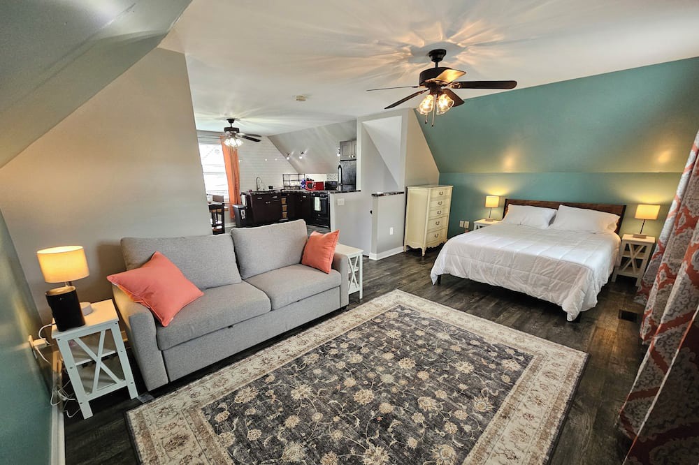 Photo of Bedroom in Corning