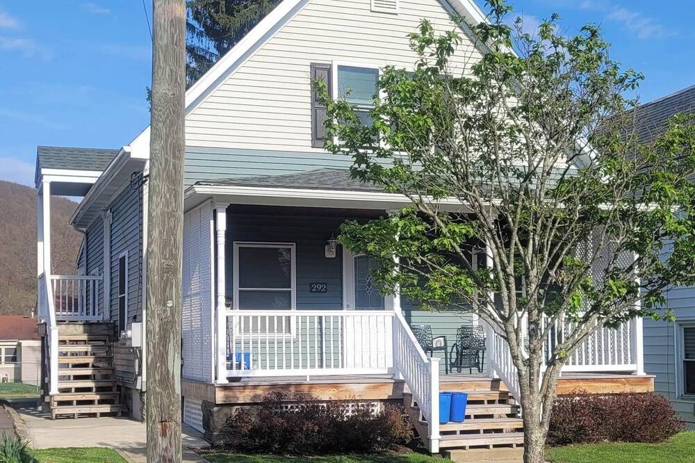 Photo of Outdoor in Corning