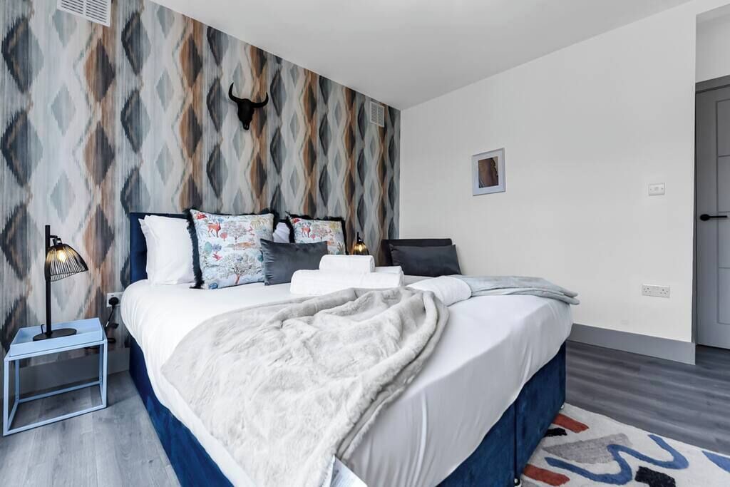 Photo of Others in Fortis Green