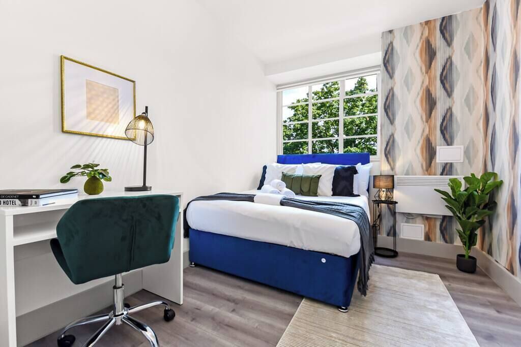 Photo of Others in Fortis Green