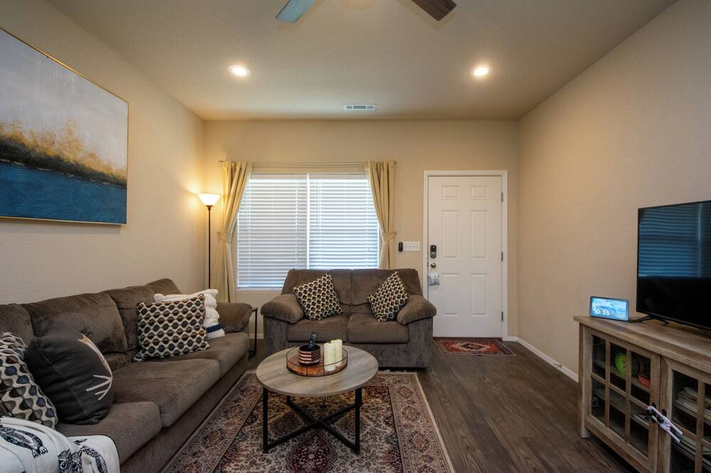 Photo of Livingroom in Highfill