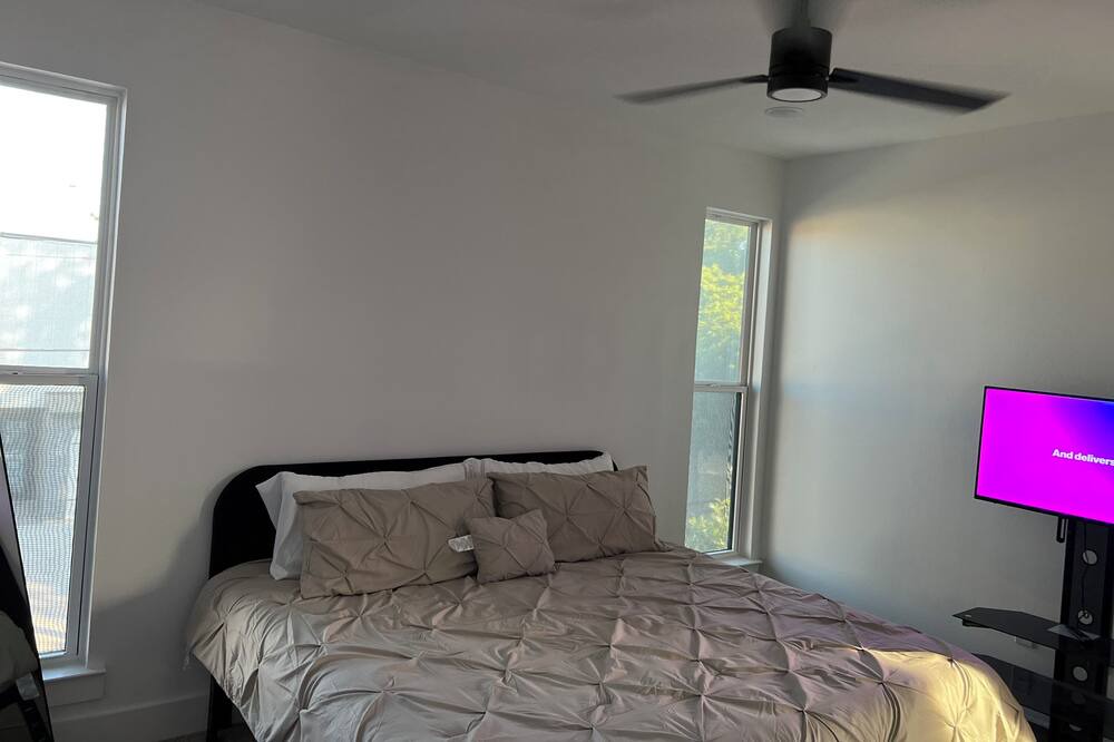 Photo of Bedroom in South Dallas - Fair Park