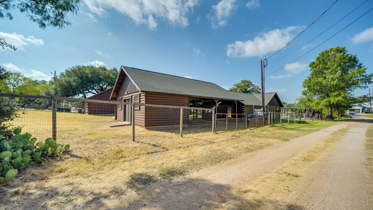 Photo of Outdoor in Granite Shoals