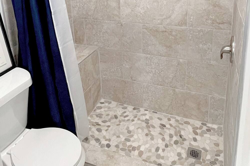 Photo of Bathroom in Waterwood