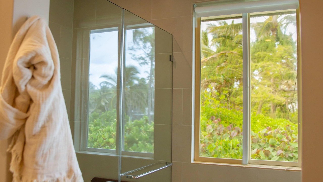 Photo of Others in Laie