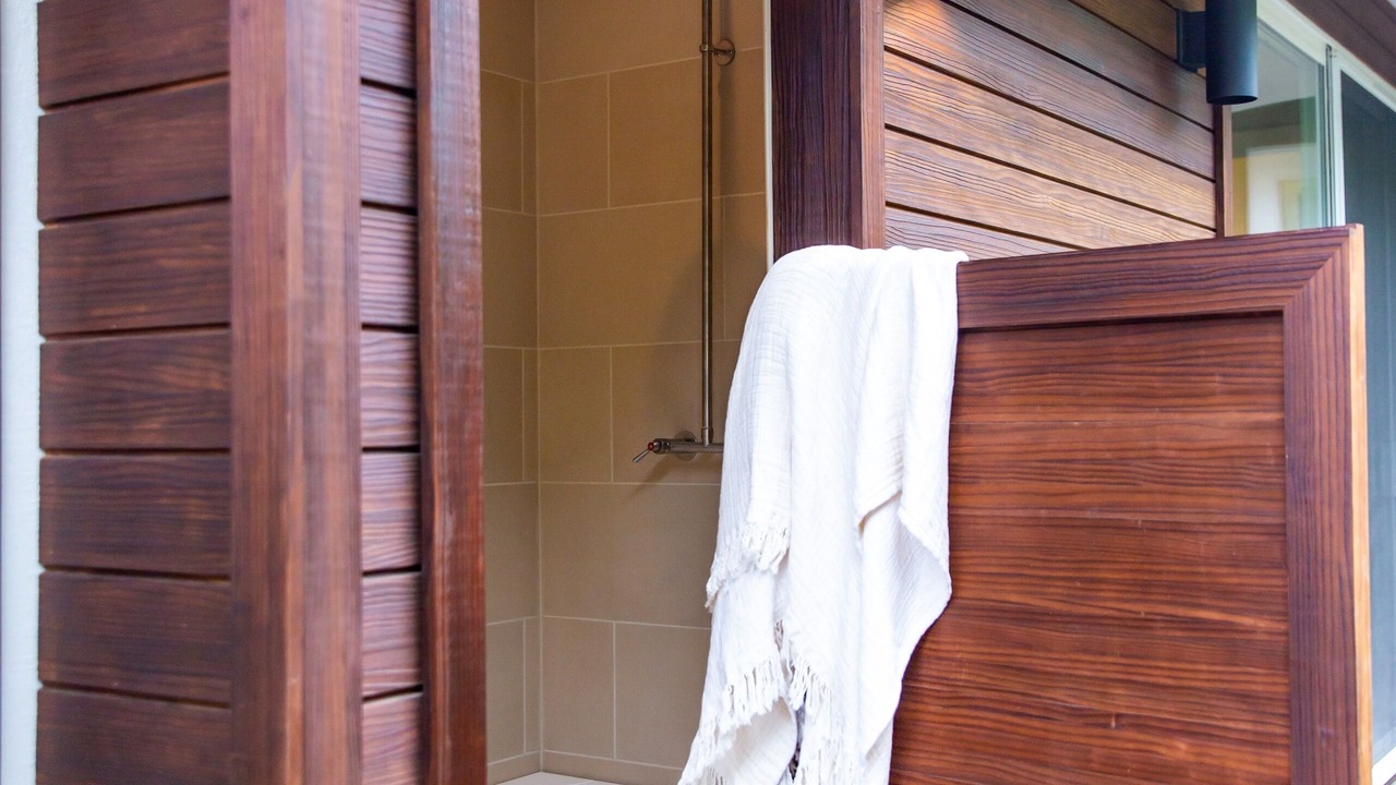 Photo of Others in Laie