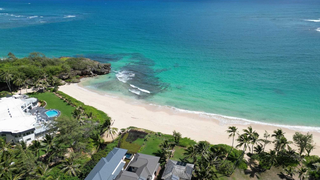 Photo of Others in Laie