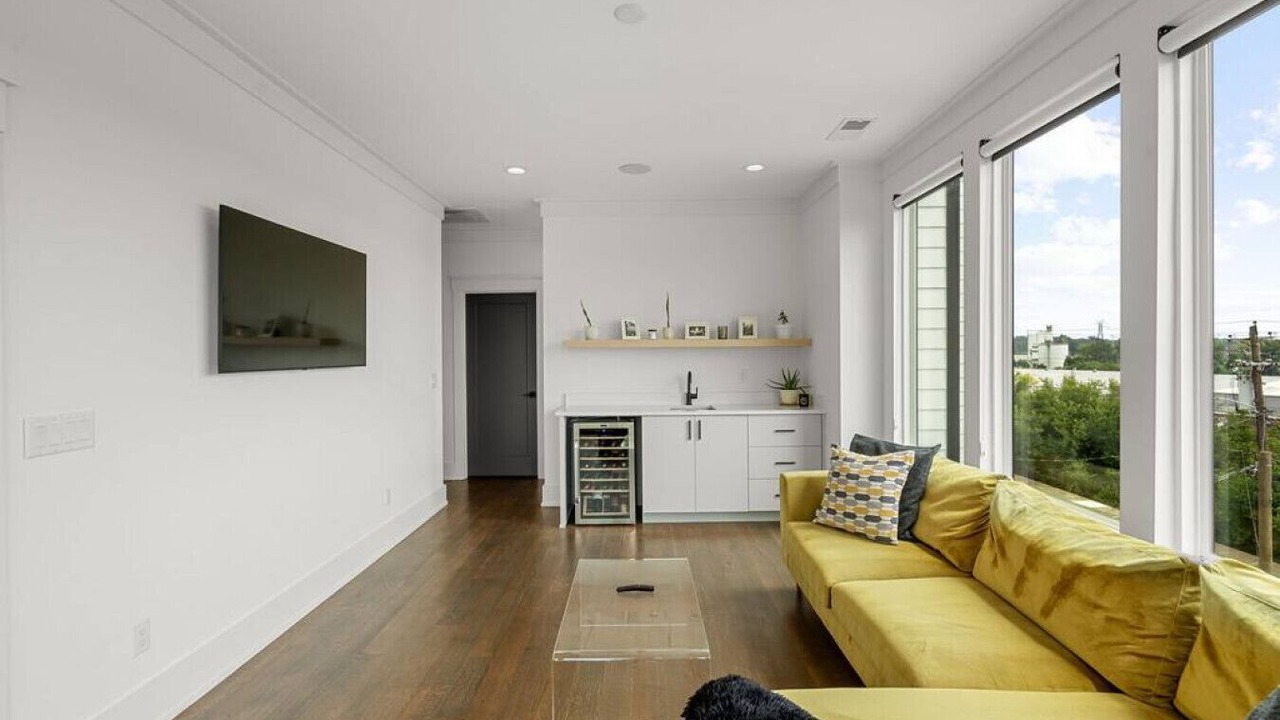 Photo of Livingroom in Shelby Hills