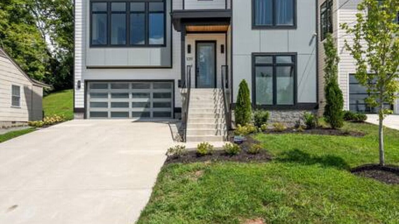 Photo of Outdoor in Shelby Hills