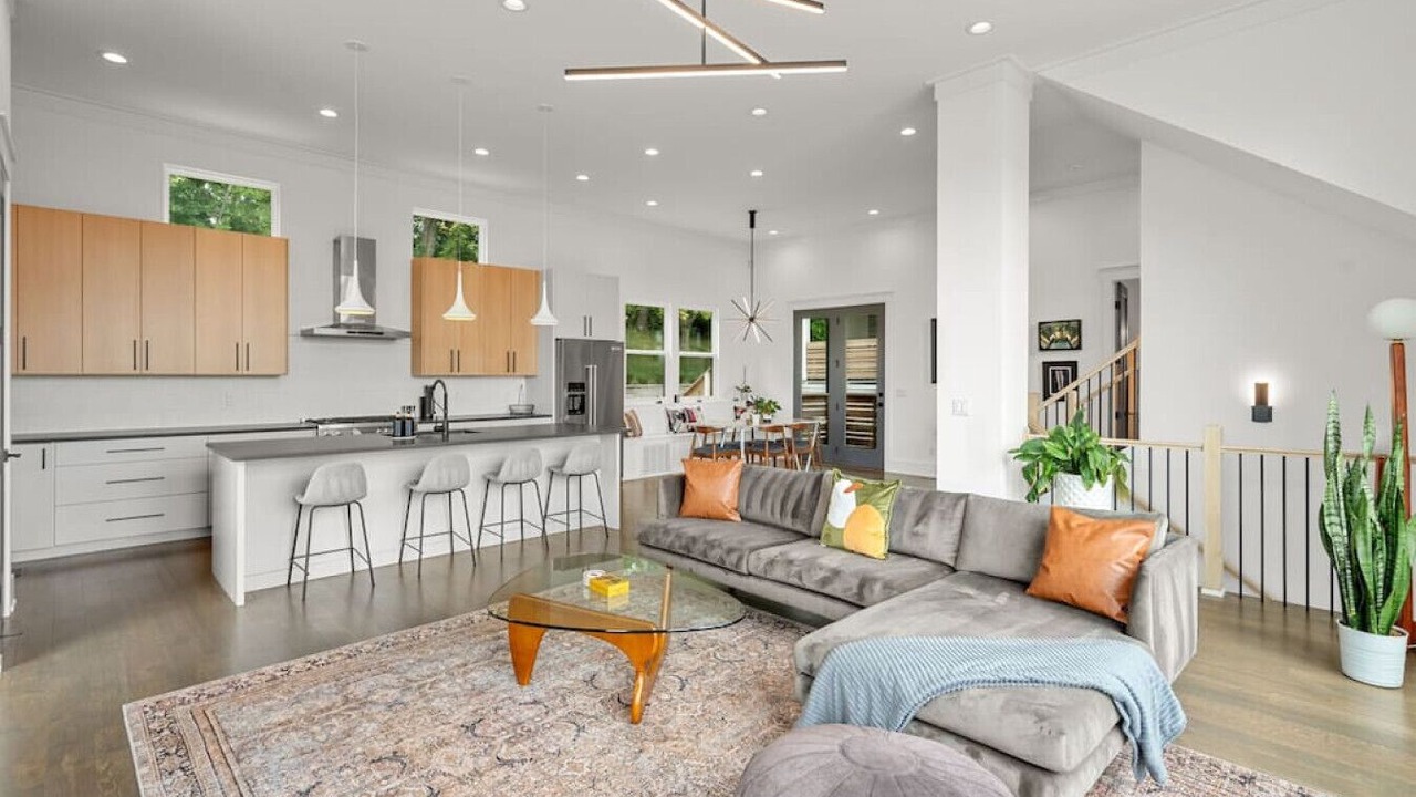 Photo of Livingroom in Shelby Hills