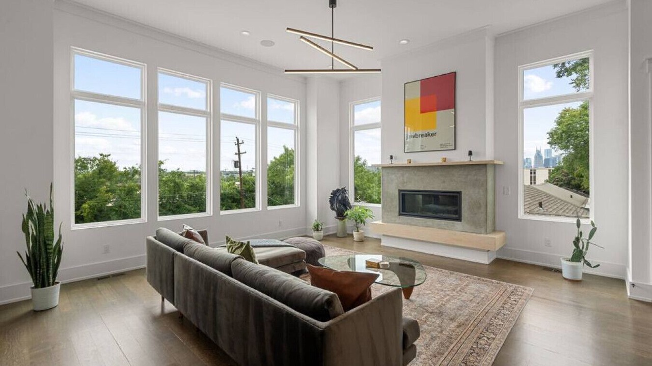 Photo of Livingroom in Shelby Hills
