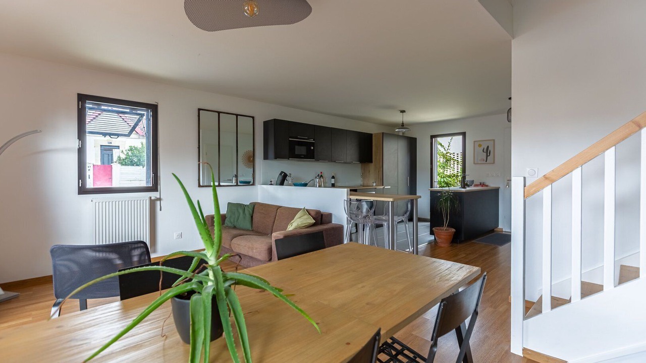 Photo of Others in Begles