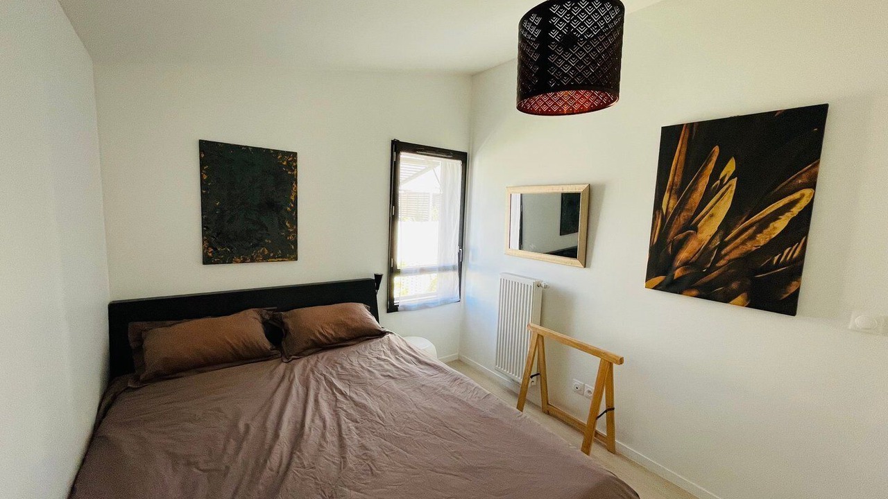 Photo of Others in Begles