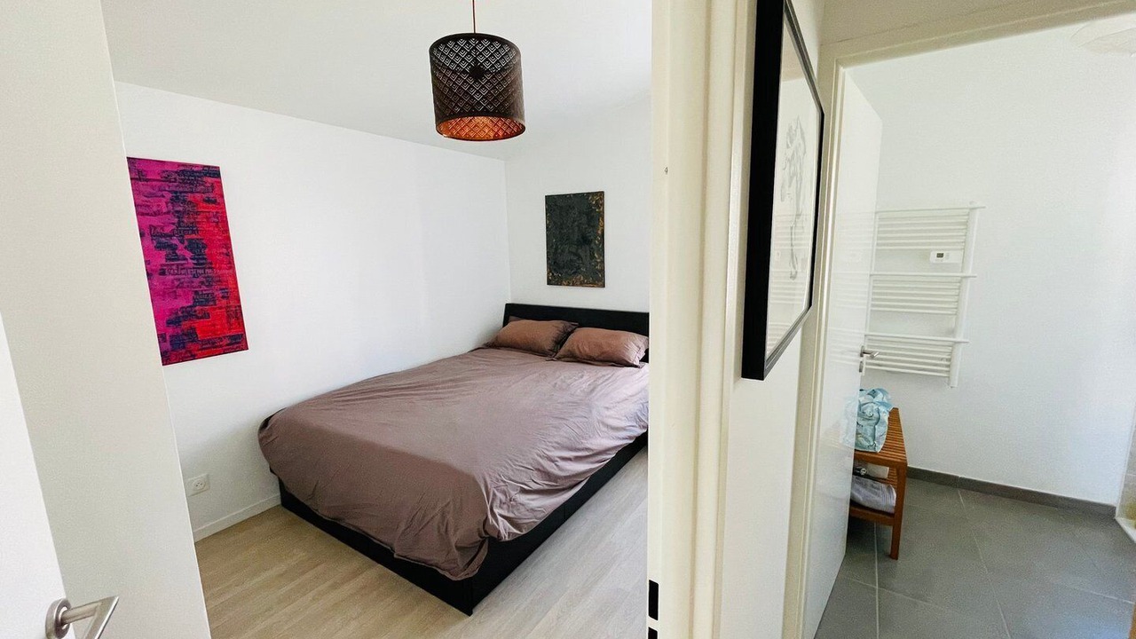 Photo of Others in Begles