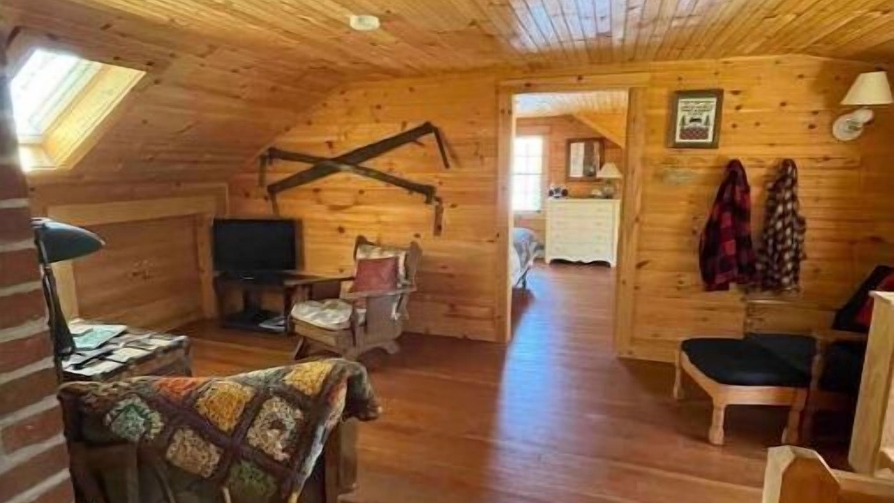 Photo of Livingroom in Windham