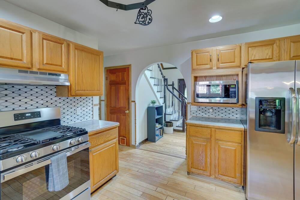 Photo of Kitchen in Town of Ephratah