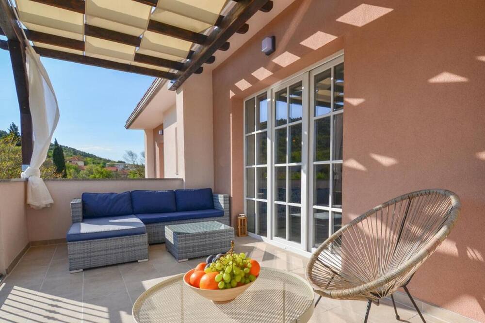 Photo of Patio Balcony in Pirovac
