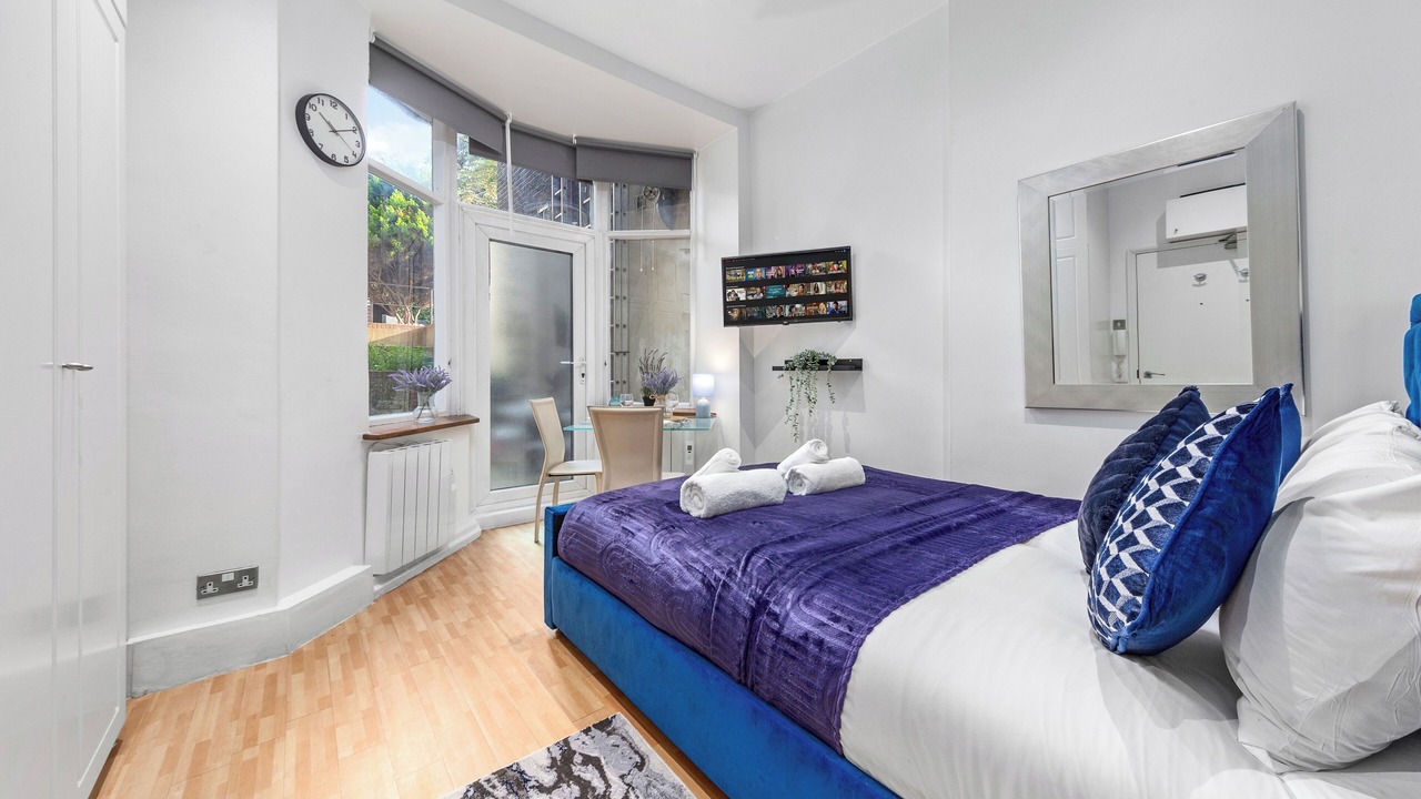 Photo of Bedroom in Westbourne