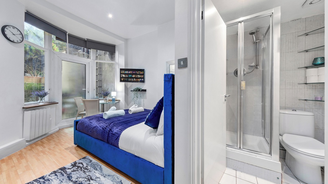 Photo of Others in Westbourne