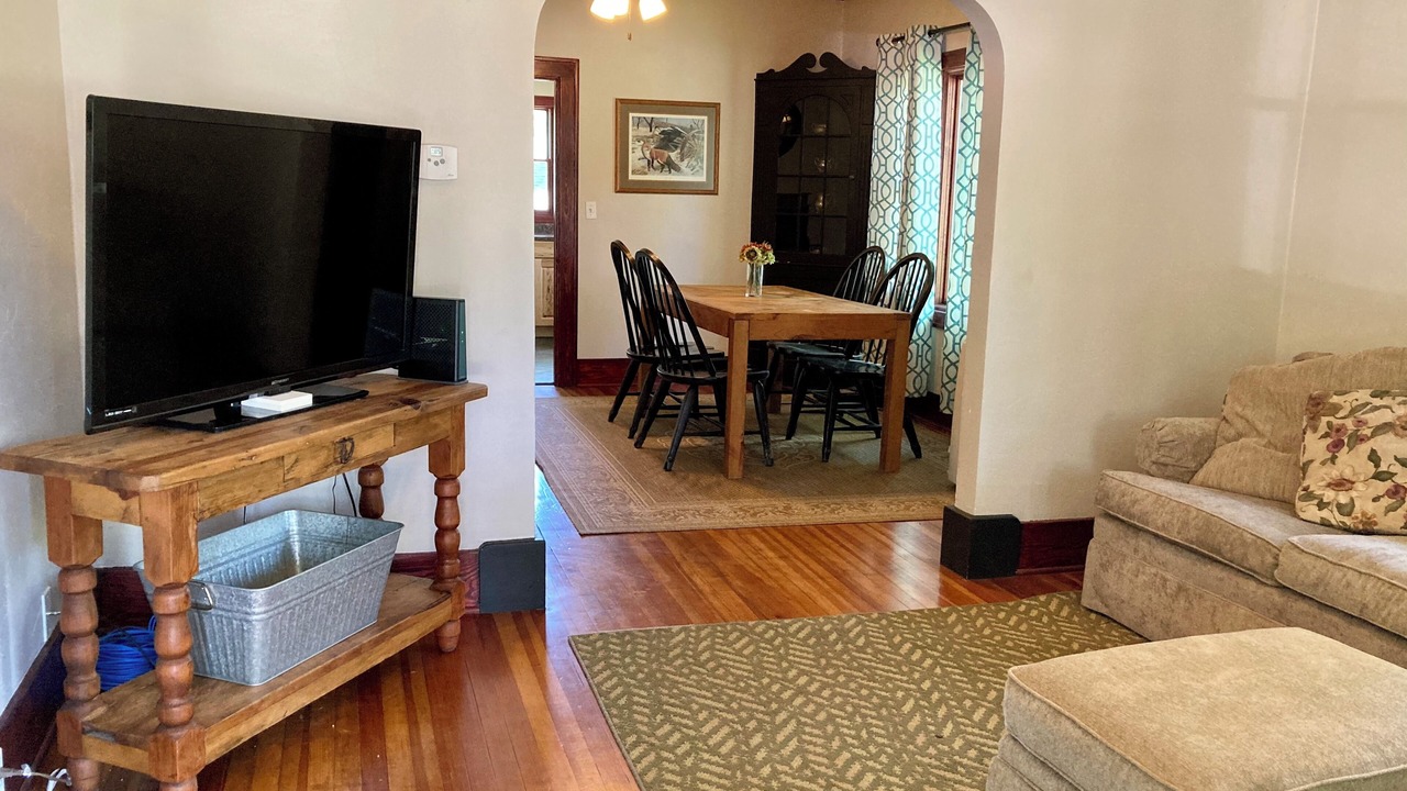 Photo of Livingroom in Chadron