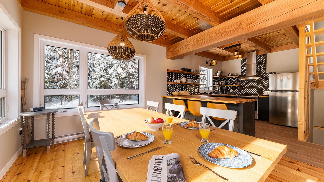 Photo of Kitchen in Petite-Riviere-Saint-Francois