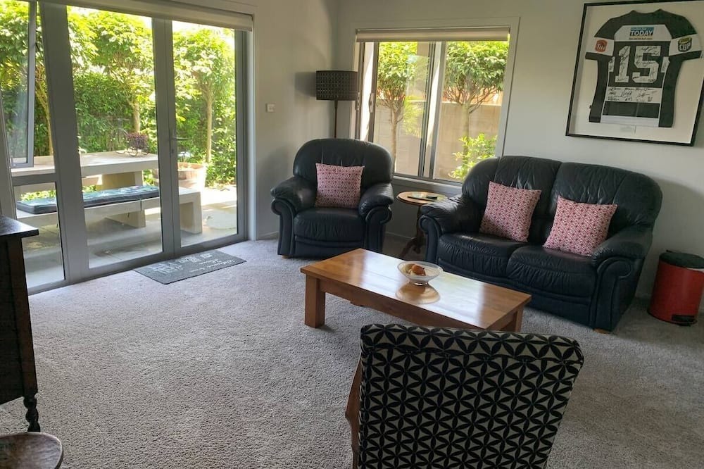 Photo of Livingroom in Westshore