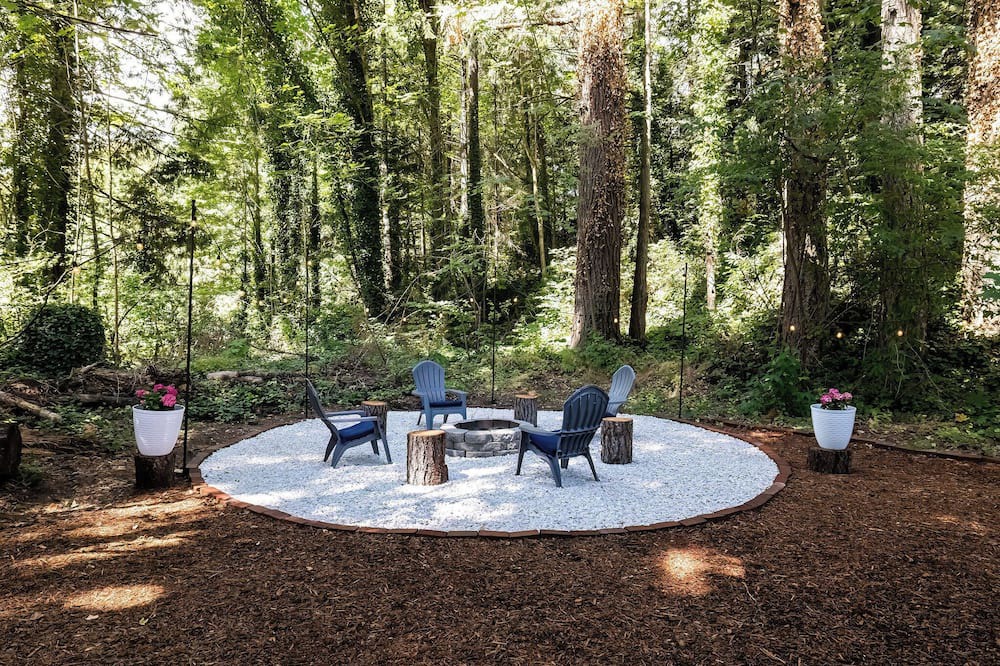 Photo of Outdoor in Erlands Point-Kitsap Lake