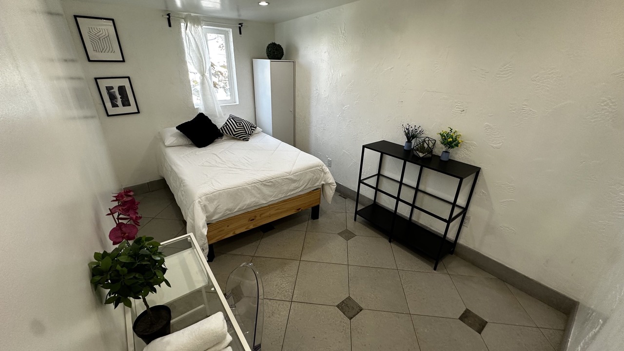 Photo of Bedroom in Park West