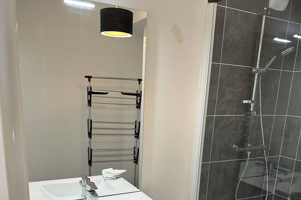 Photo of Bathroom in Ile de Nantes Palais des Congres