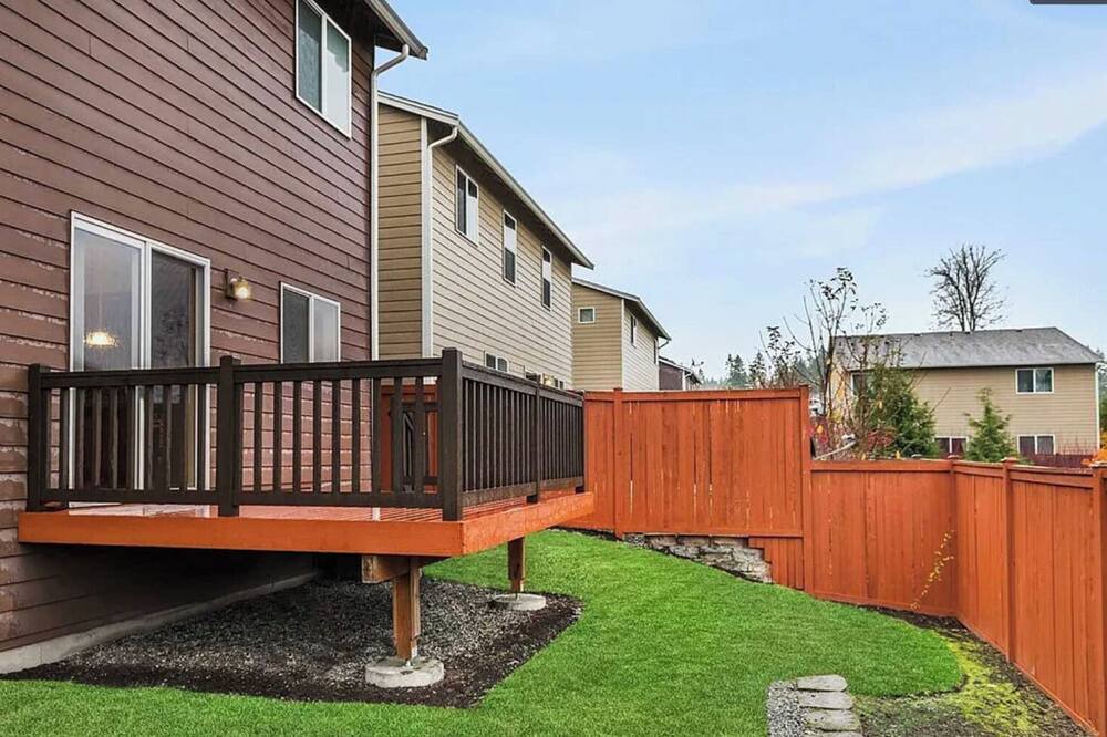 Photo of Outdoor in North Creek