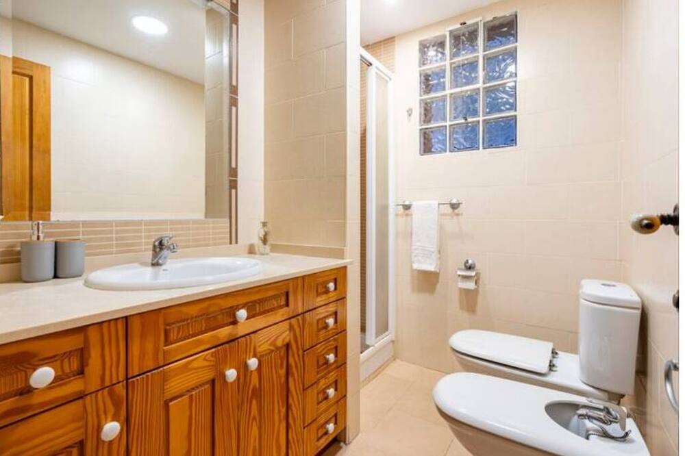 Photo of Bathroom in Riba-roja de Turia