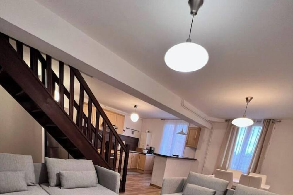 Photo of Livingroom in Caudebec-les-Elbeuf