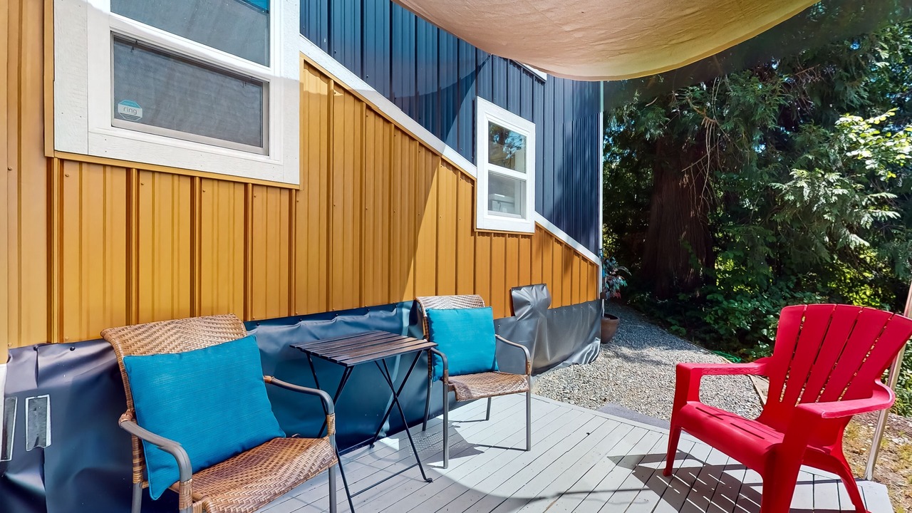 Photo of Outdoor in Mirrormont