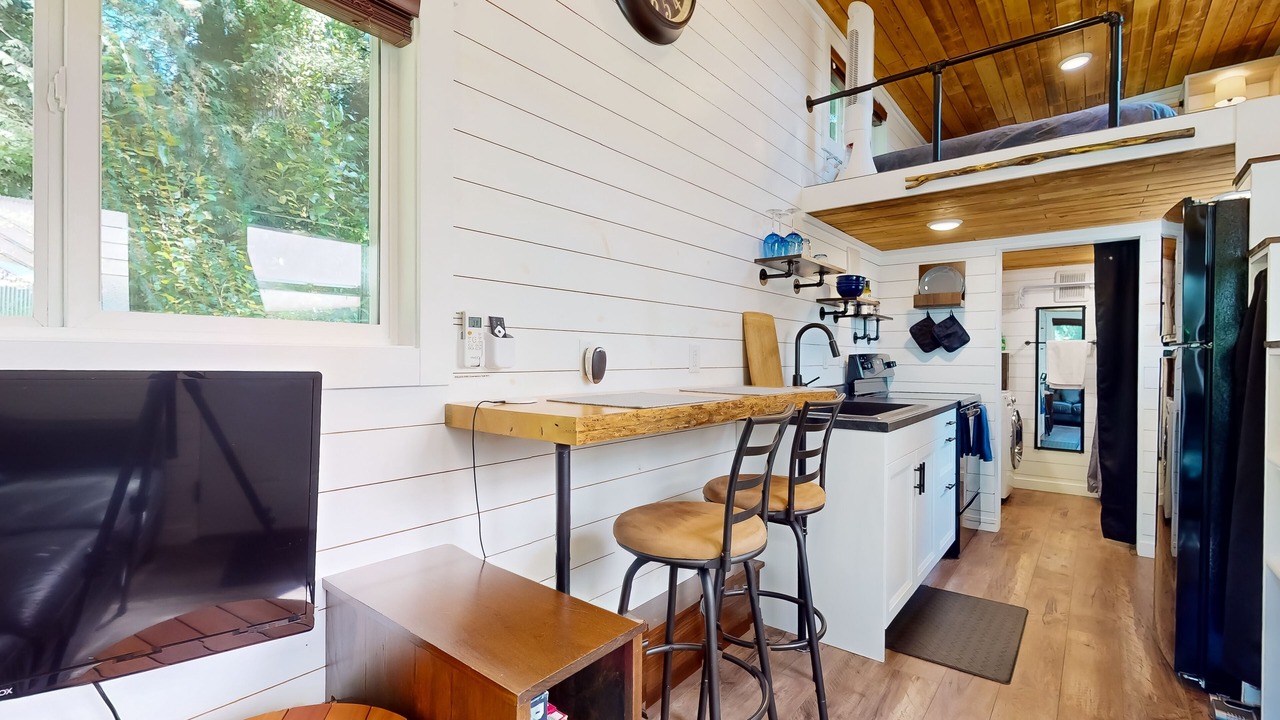 Photo of Kitchen in Mirrormont