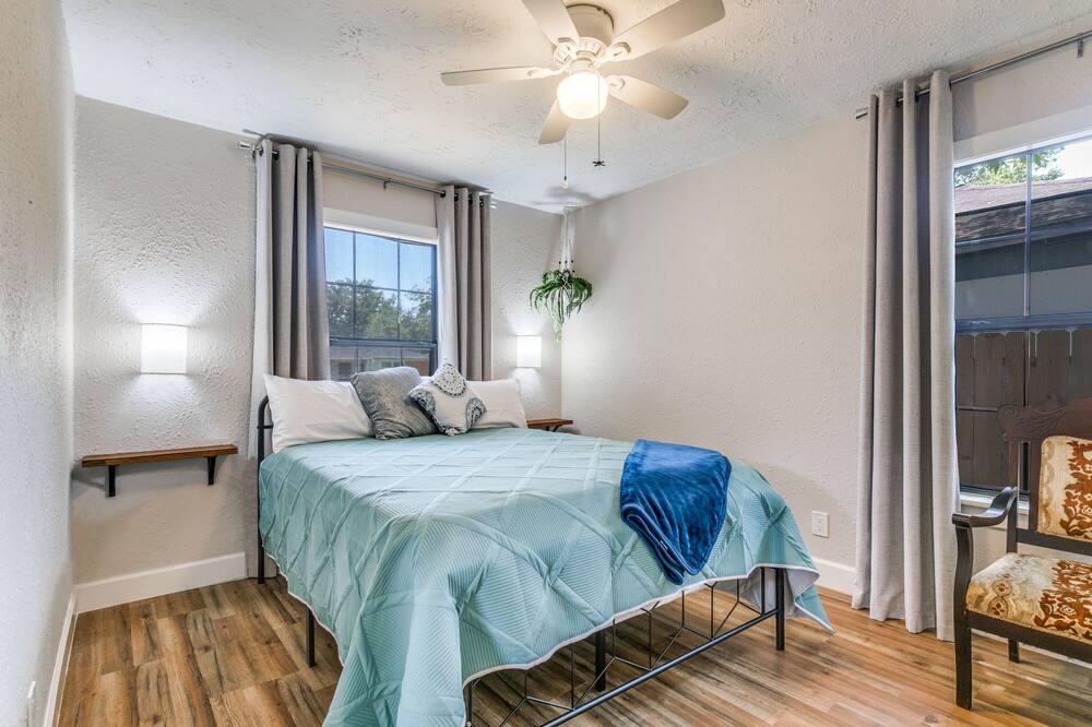 Photo of Bedroom in Houston