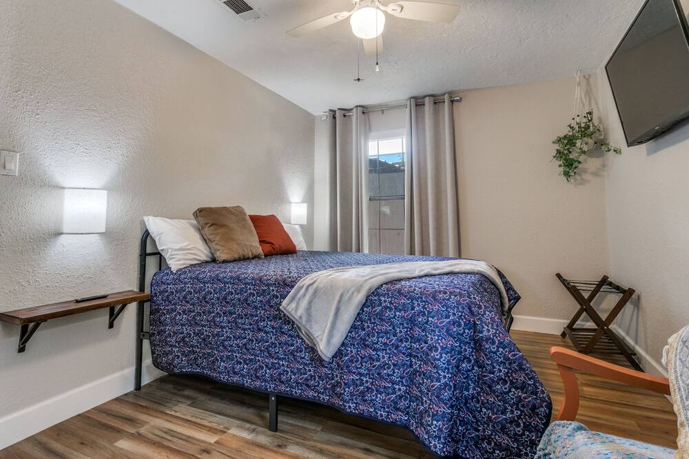 Photo of Bedroom in Houston