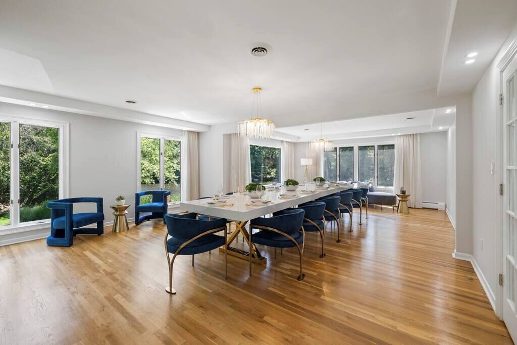 Photo of Others in Airmont