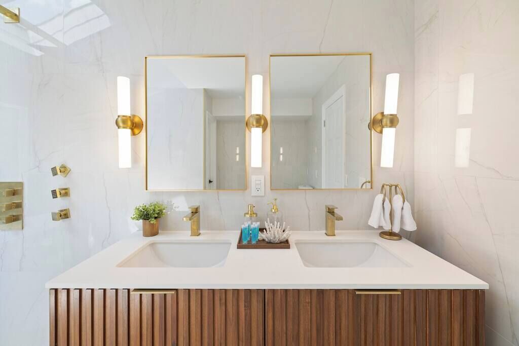 Photo of Others in Airmont