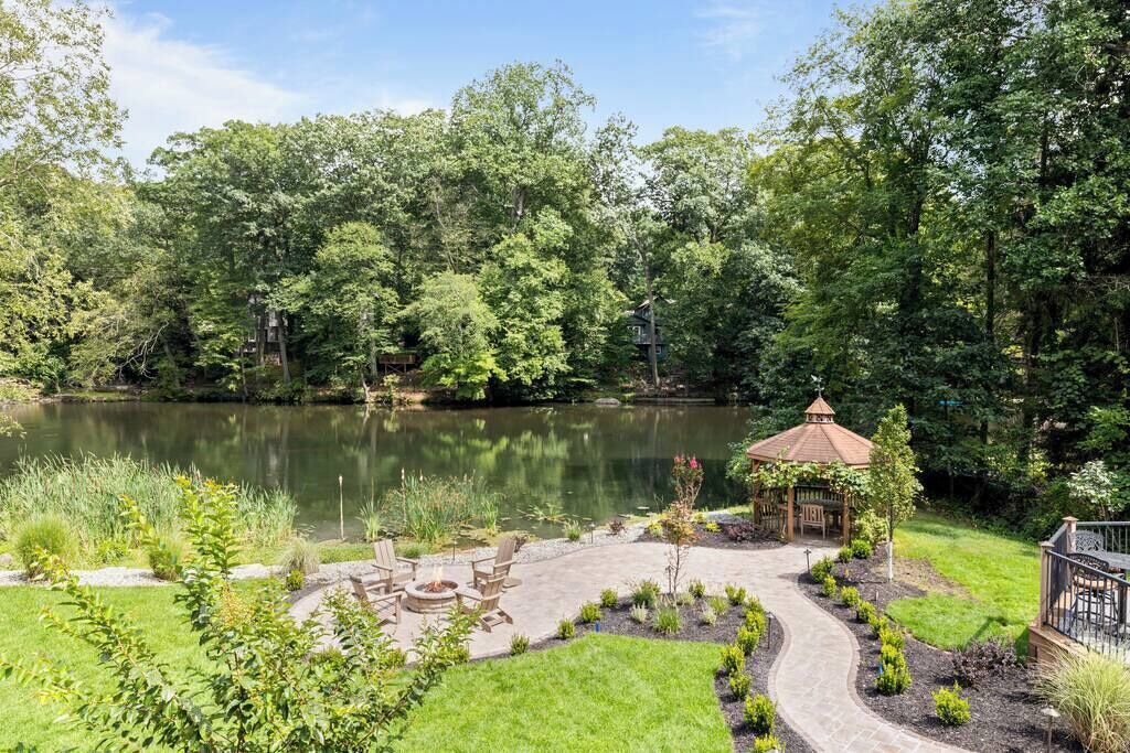 Photo of Outdoor in Airmont