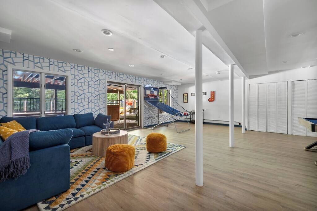 Photo of Livingroom in Airmont