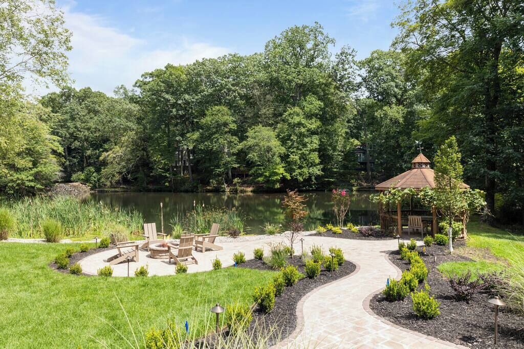 Photo of Outdoor in Airmont