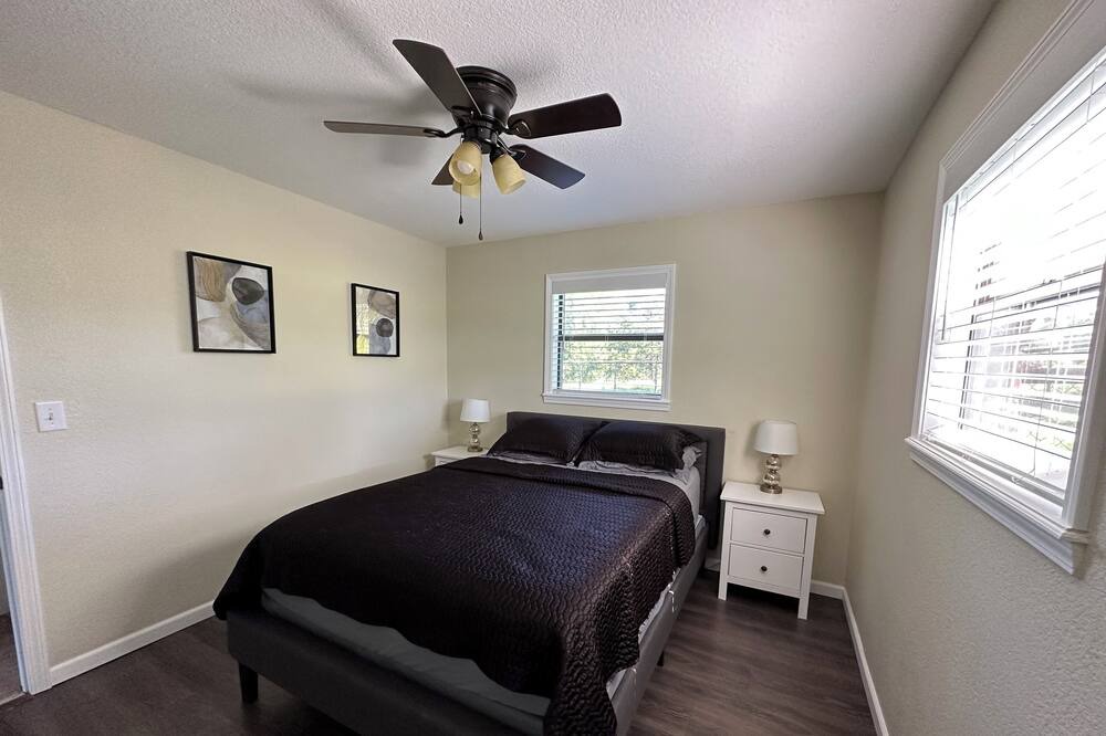 Photo of Bedroom in Lowell