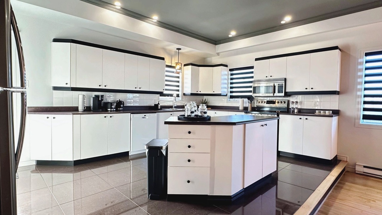 Photo of Kitchen in Sept-Iles