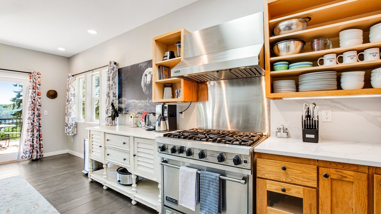Photo of Kitchen in Port Ludlow