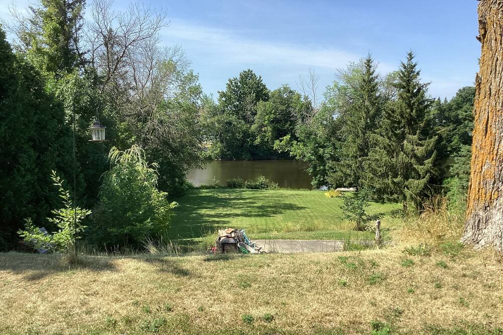 Photo of Outdoor in Crabtree