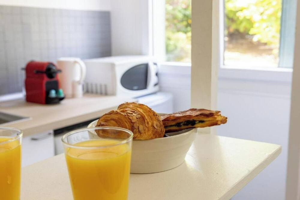 Photo of Others in Contrie