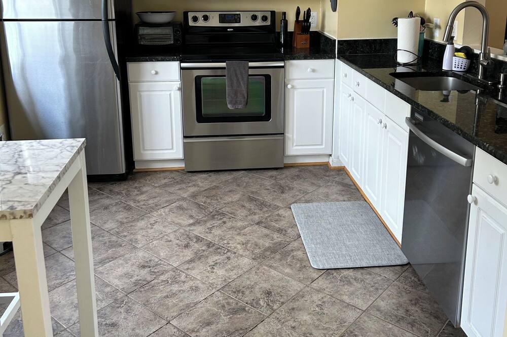 Photo of Kitchen in Lorton
