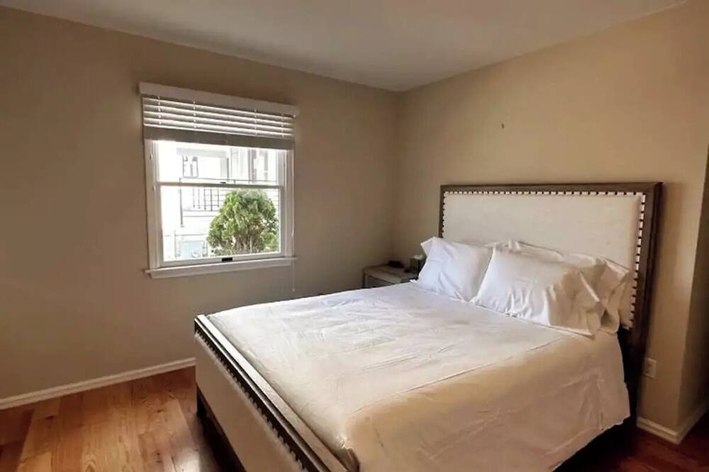 Photo of Bedroom in Sea Bright