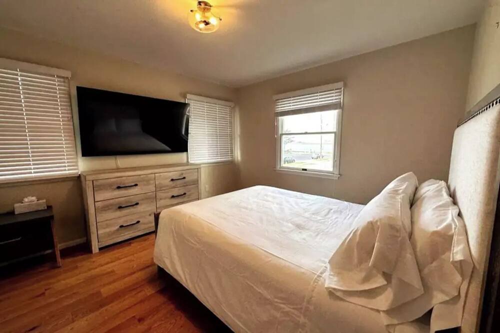 Photo of Bedroom in Sea Bright